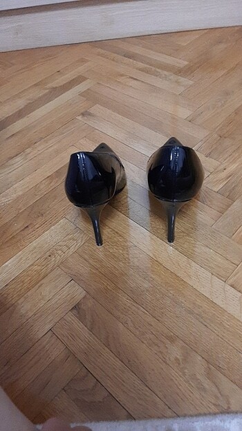 37 Beden siyah Renk Stiletto 