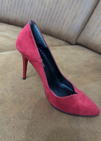Diğer Kırmızı Süet Stiletto Topuklu Kadın Ayakkabı