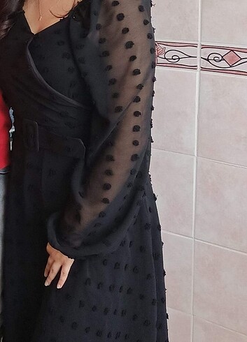 Siyah midi boy elbise