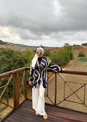Zara Uzun Kollu Siyah Beyaz Batik Desenli Kadın Takım