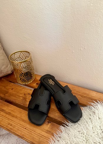 40 Beden Hermès Siyah Kadın Terlik, Tokalı, Blok Topuklu