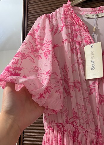 Pembe Pilili Elbise - Görsel 2