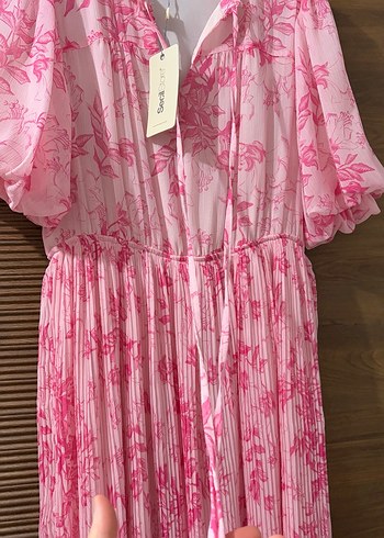 Pembe Pilili Elbise - Görsel 4