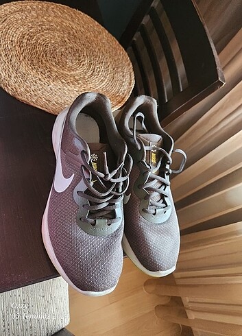 Nike spor ayakkabı 