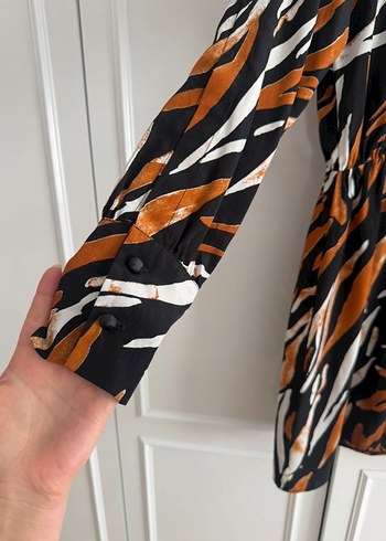 Kahverengi Zebra Desenli Kısa Kadın Elbise - Görsel 4