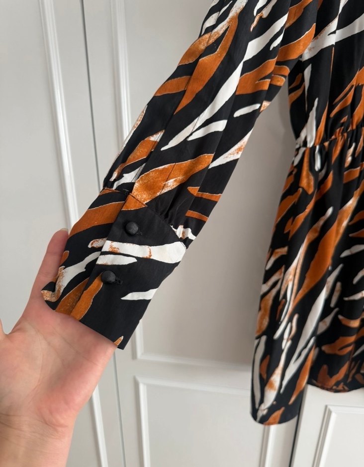 Kahverengi Zebra Desenli Kısa Kadın Elbise - Görsel 4