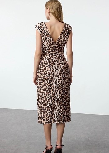 Kahverengi Leopar Desenli Elbise - Görsel 5