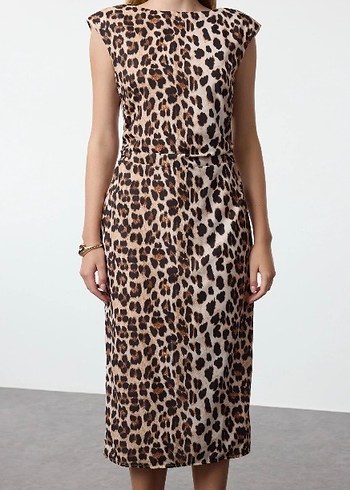 Kahverengi Leopar Desenli Elbise - Görsel 4