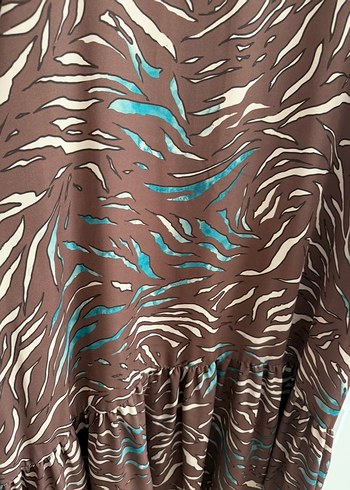 Kahverengi Zebra Desenli Uzun Kadın Elbise - Görsel 5