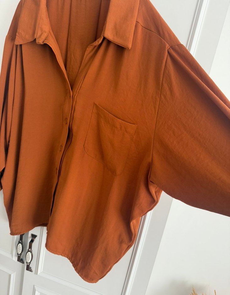 Düğmeli Kahverengi Rahat Kadın Gömlek - Görsel 2