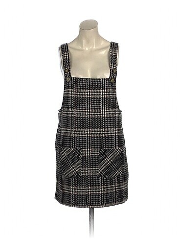 PreLoved Kısa Elbise %70 İndirimli.