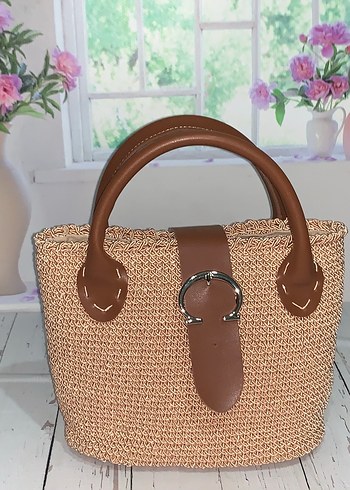 Gucci Gucci deri detaylı el örgüsü çanta