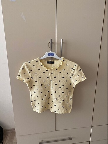Bershka Sarı T-shirt