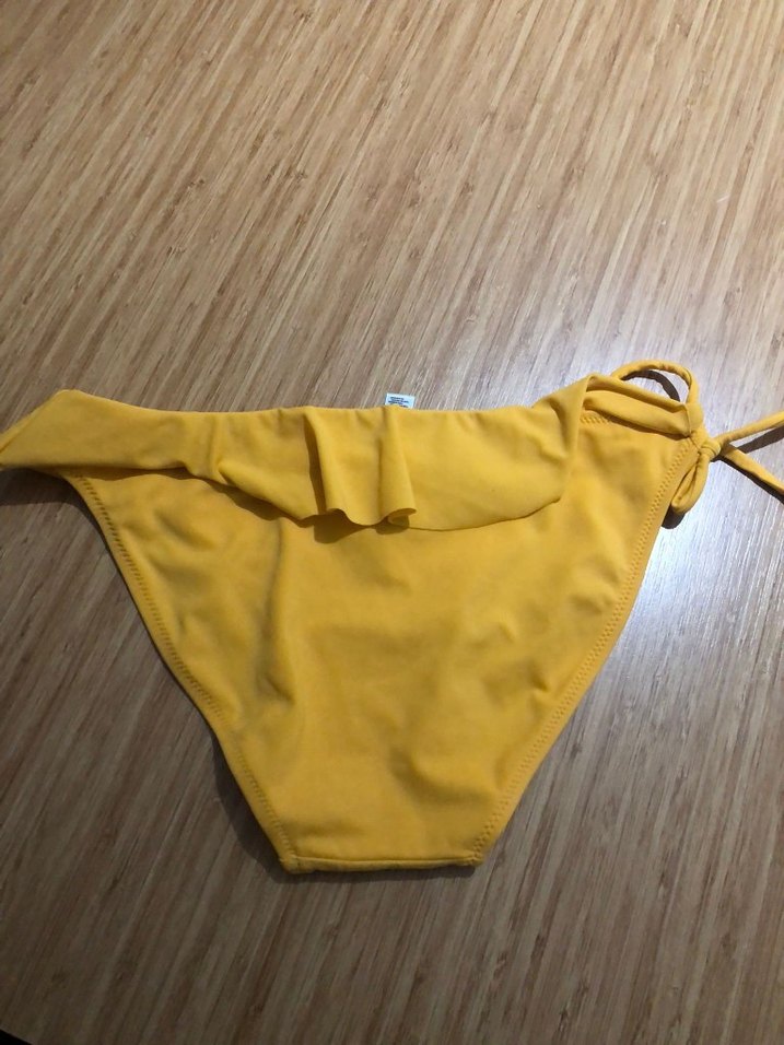 Sarı Fırfırlı Bikini Altı dagi marka - Görsel 3