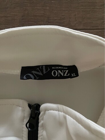 l/xl Beden beyaz Renk Onz ceket ( l- xl beden)
