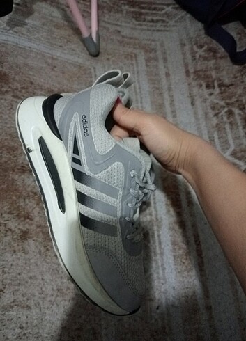Adidas ayakkabı 