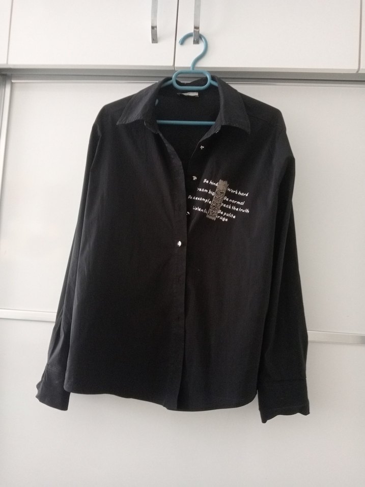 Siyah Düğmeli Uzun Kollu Kadın Gömlek spor çok şık - Görsel 3