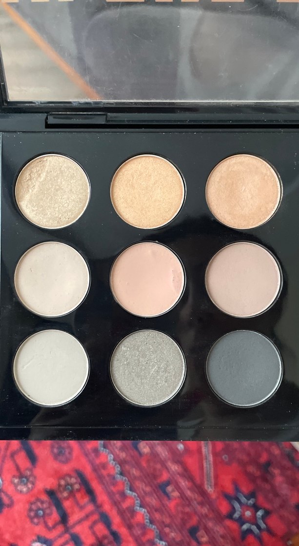 MAC Krem ve Koyu Tonlarda Göz Farı Paleti - Görsel 2