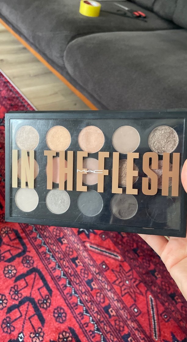 MAC Krem ve Koyu Tonlarda Göz Farı Paleti - Görsel 4