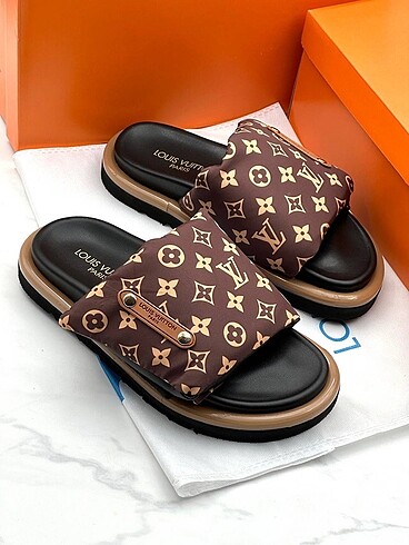 Yves Saint Laurent Ysl Terlik 36-40