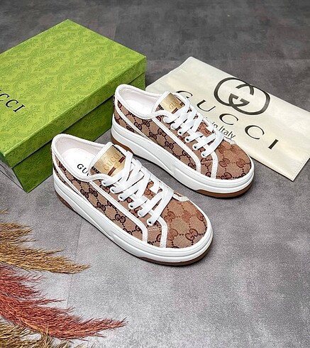 38 Beden Gucci 37 ve 38