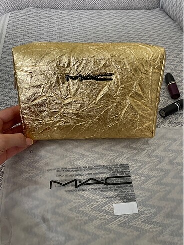 Mac özel koleksiyon makyaj çantası