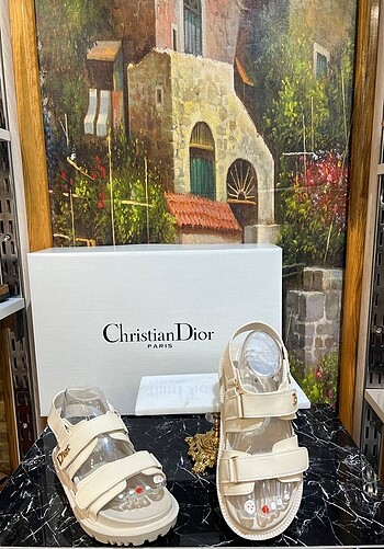 39 Beden beyaz Renk Dior Sandalet