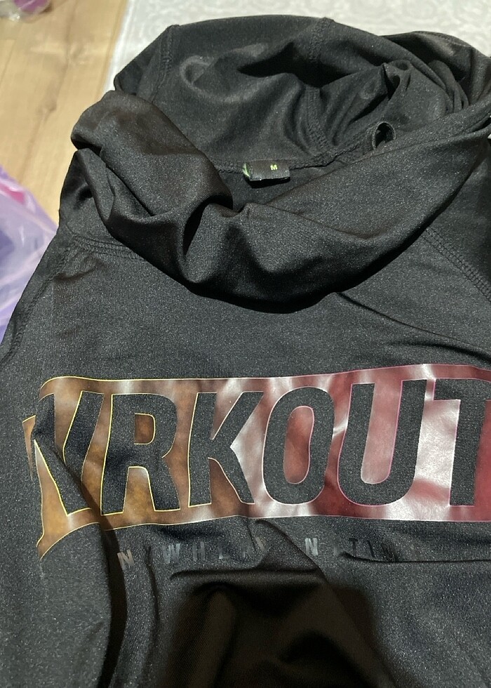 Kadın spor üst lcw ölçü iade yok - Görsel 3