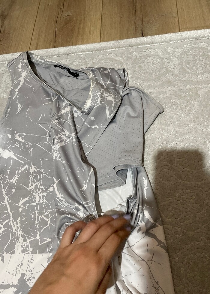 Lcw spor üst ölçü iade yok - Görsel 2