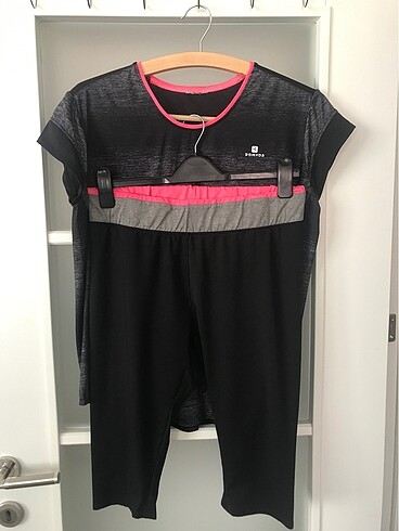 İkili spor takım (Tayt+T-shirt)