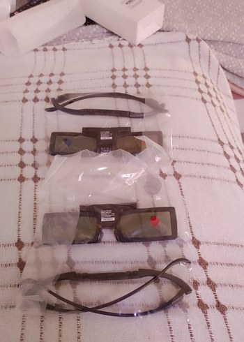 Gri Minimalist Stil Katlanabilir Gözlüğü - Görsel 4