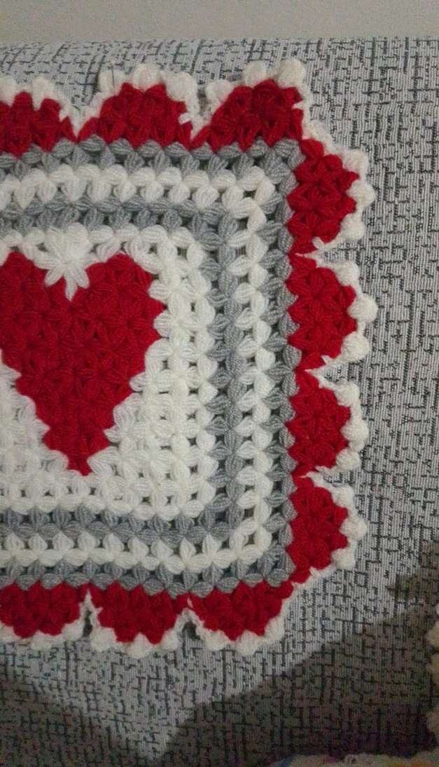 Kırmızı Kalp Desenli Gri Banyo Süngeri - Görsel 2