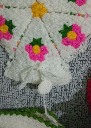 Çiçek Desenli Renkli - Görsel 3