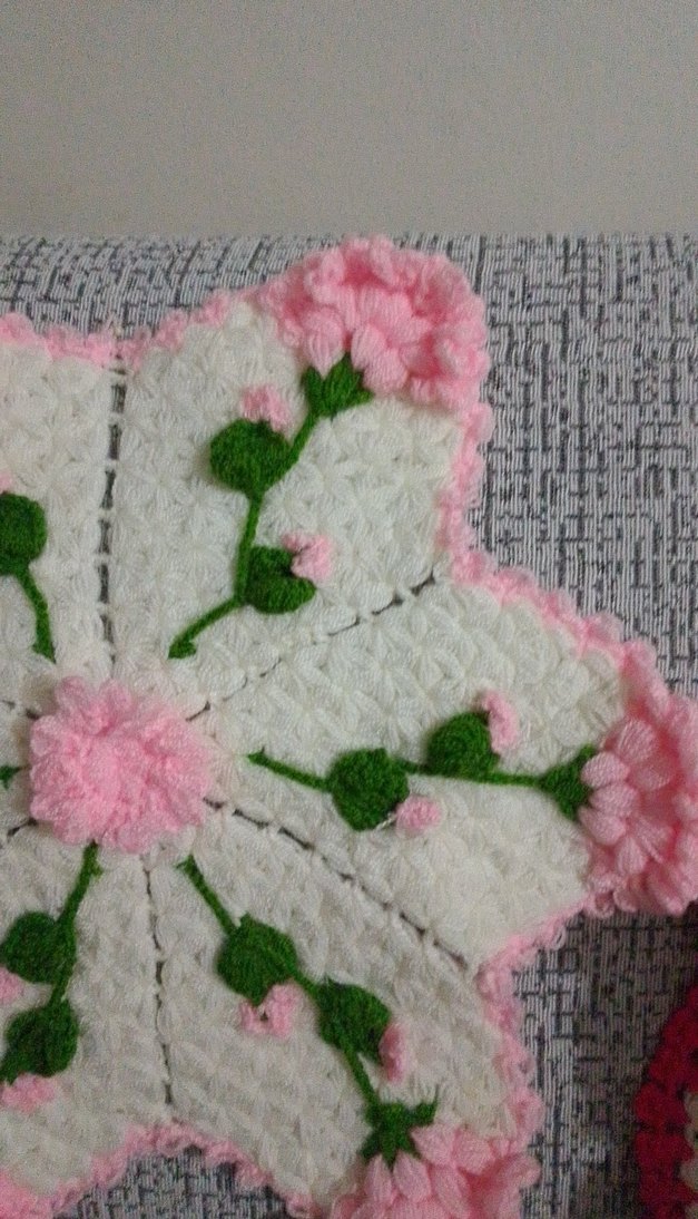 Pembe Beyaz Çiçek Motifli Örgü lif - Görsel 2