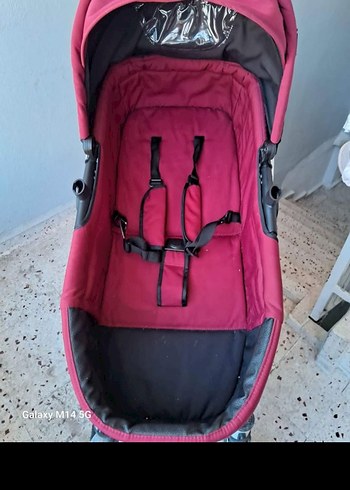 9- 18 kg Beden Kırmızı Bebek Arabası Galaxy Modeli