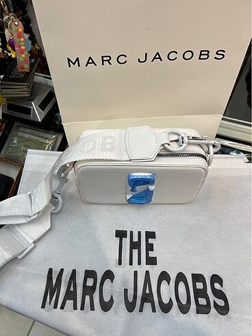 Beden Marc Jacobs