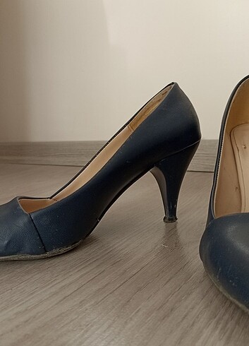 Diğer Stiletto