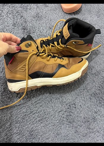 Erkek bot - Görsel 2