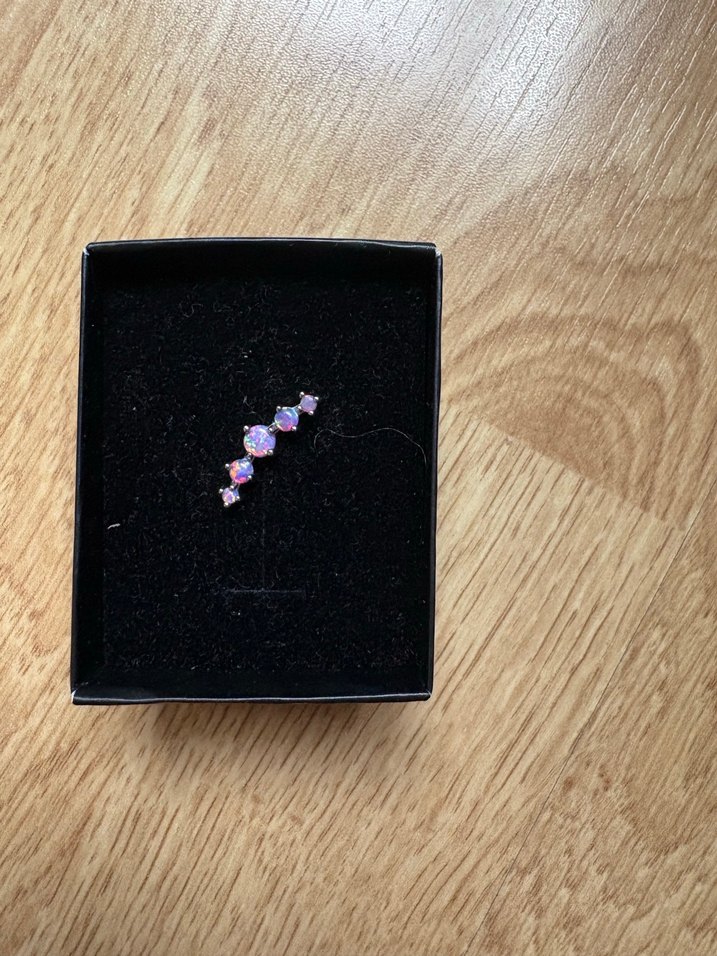 Mor Parlak Taşlı Piercing - Görsel 3