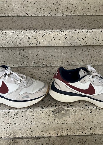 Beyaz Bağcıklı Kadın Spor Ayakkabı - Görsel 2