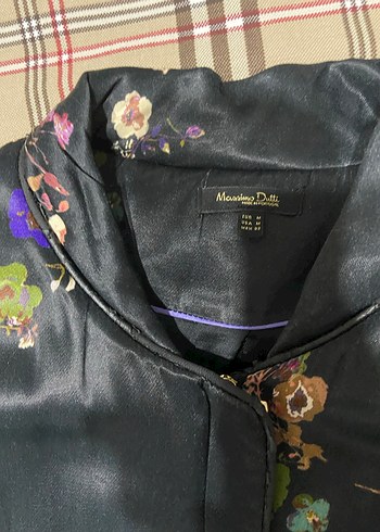 Çiçek Desenli Düğmeli Kadın Ceket - Görsel 2