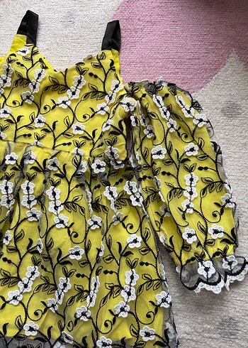 Sarı Nakışlı Dantel Detaylı Kız Elbisesi - Görsel 2