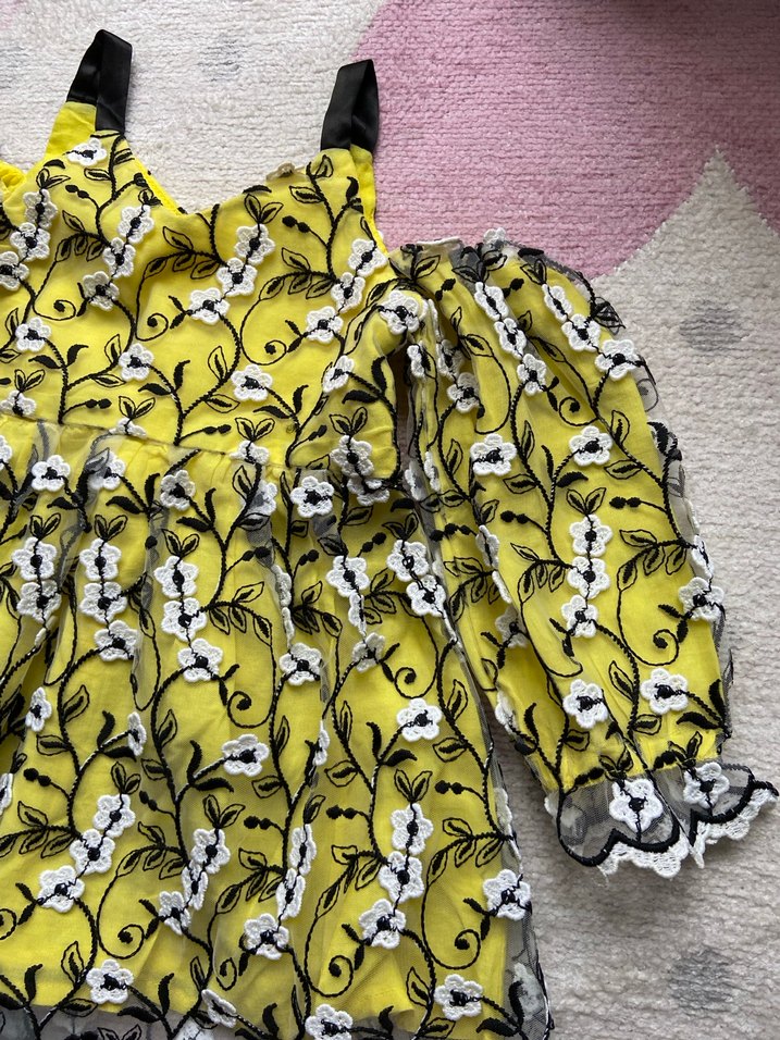 Sarı Nakışlı Dantel Detaylı Kız Elbisesi - Görsel 2