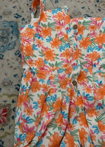 Kız Çocuk Çiçekli Düğmeli Tulum - Görsel 4