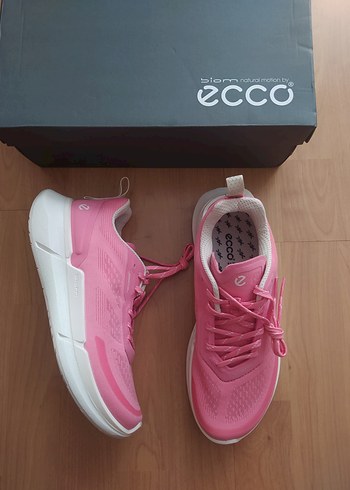 37 Beden Ecco ayakkabı