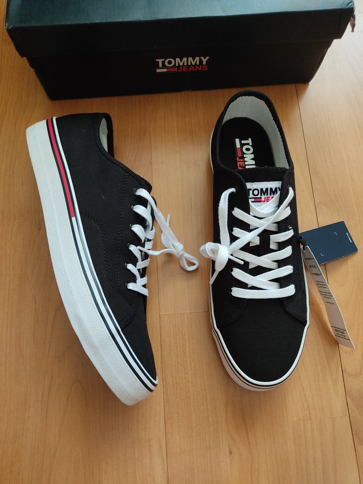 Tommy hilfiger ayakkabı - Görsel 2