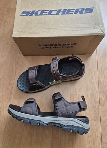 45 Beden Sketchers sandalet