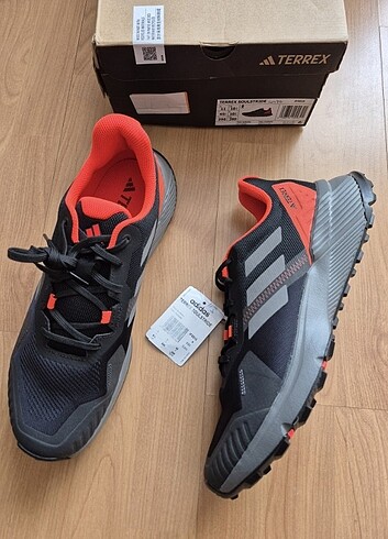 45 Beden Adidas terrex ayakkabı 