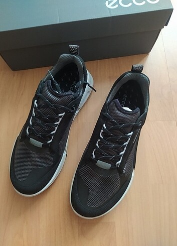 36 Beden Ecco waterproof ayakkabı