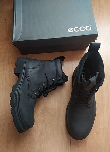 42 Beden siyah Renk Ecco waterproof bot